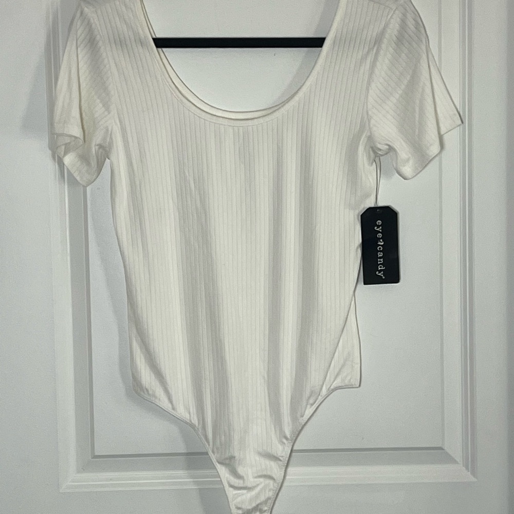 NWT - Eye Candy Women’s Ribbed Short Sleeve Bodysuit‎ Stretch